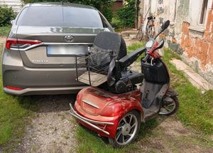 Policjanci bardzo szybko odzyskali skuter osoby niepełnosprawnej, zatrzymany został złodziej i paserka. Sprawca kradzieży trafił do zakładu karnego