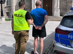 Przestępca drogowy z dożywotnim zakazem w trybie przyspieszonym usłyszał wyrok