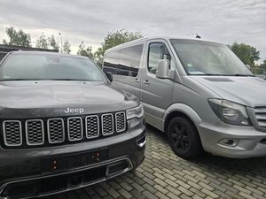 Dzielnicowi z Bolesławca odzyskali dwa pojazdy skradzione na terenie Niemiec, o łącznej wartości przekraczającej 300 tysięcy złotych