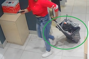 29-latka odpowie za kradzież ubrań o wartości blisko 900 złotych