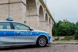 Dzielnicowi zatrzymali kobietę poszukiwaną do odbycia kary pozbawienia wolności